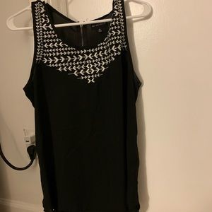 Black tank with sewn in border